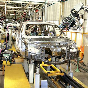 汽車製造哔咔漫画成长人版